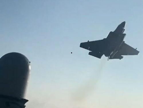 爆料美国坠机视频播放大全,惊心动魄的空中事故瞬间回顾